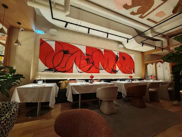 Ресторан Lalaki на Московском проспекте