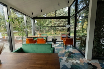 Ресторан Сабли-Зубы