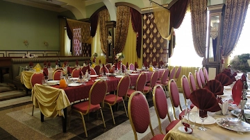 Ресторан Small DUBAI 