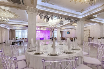 Ресторан Шарль Азнавур