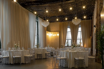 Ресторан COM.NATA на Петроградской