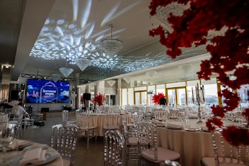Ресторан La Riva Hall