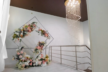 Ресторан Golden Hall