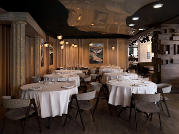Ресторан DOLPHIN PLANET