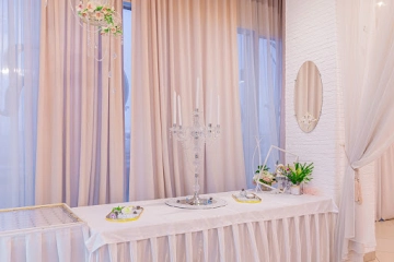 Ресторан Creme De La Creme