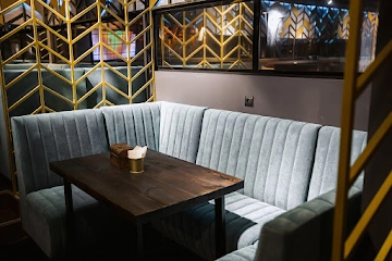 Ресторан Караоке-клуб Shizgara на Автозаводе