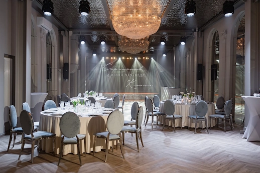 Ресторан La Riva Hall