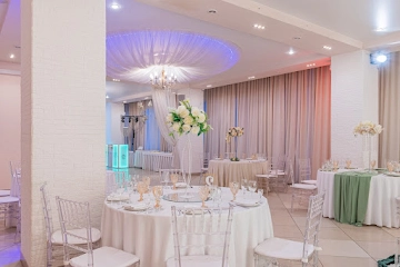 Ресторан Creme De La Creme