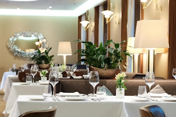 Ресторан Crown Hotel St. Petersburg