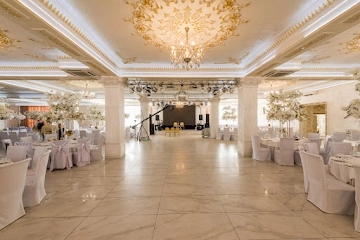 Ресторан Шарль Азнавур