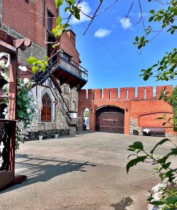 Ресторан Замок в долине