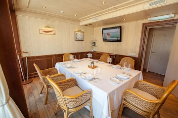 Ресторан Yacht Event