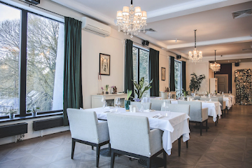 Ресторан Queen's Lake