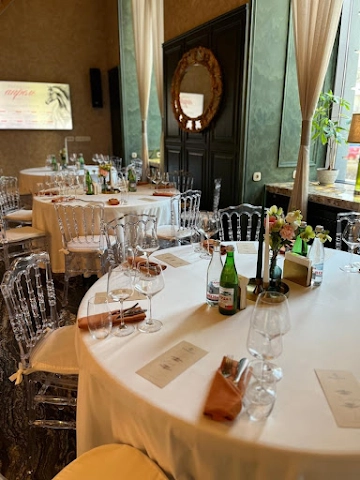 Ресторан Атташе