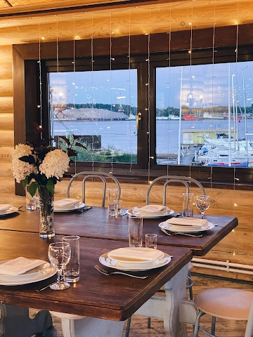 Ресторан Клуб Капитанов