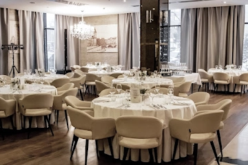 Ресторан DoubleTree by Hilton Novosibirsk на день рождения в Новосибирске: фото №1