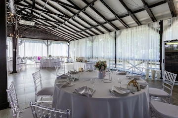 Ресторан Двин Холл