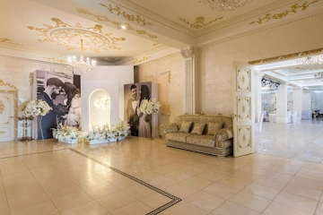 Ресторан Шарль Азнавур