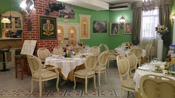 Ресторан Петровский дворик