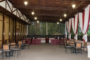 Ресторан АМАКS