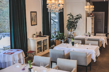 Ресторан Queen's Lake