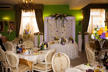 Ресторан Петровский дворик