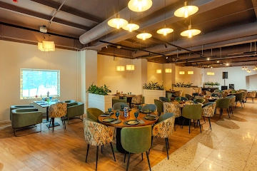 Ресторан Шато Манави на Профсоюзной