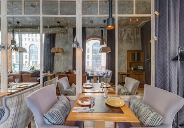 Ресторан Bon App Cafe