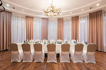 Ресторан Особняк в парке Сосновка