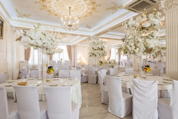 Ресторан Шарль Азнавур