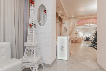 Ресторан Creme De La Creme