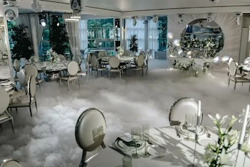 Ресторан Vinity в Таврическом саду