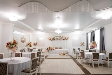 Ресторан Golden Hall