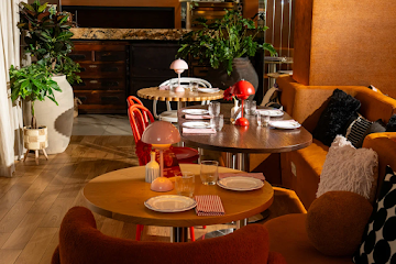 Ресторан Lalaki на Московском проспекте