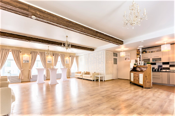 Ресторан Loft Lodge «Светлый лофт»