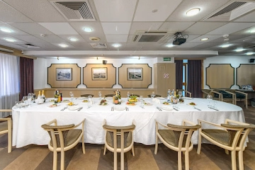 Ресторан Чайка и Бурлак