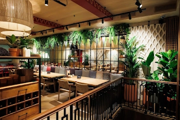 Ресторан Хачапури и Вино на Молодёжном