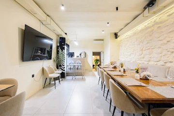 Ресторан Sandal Lounge