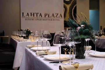 Ресторан Lahta Plaza