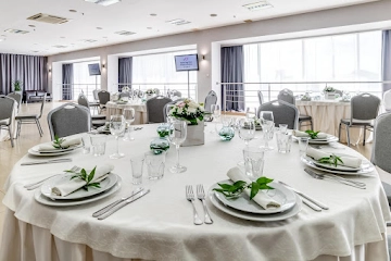 Ресторан Marins Park Hotel Novosibirsk