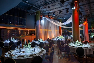 Ресторан Madison Event Hall  & Mady