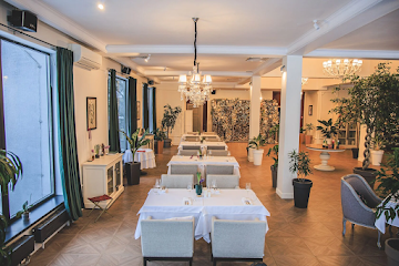 Ресторан Queen's Lake