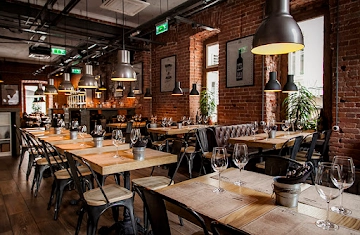 Ресторан Хлеб и вино на Тверской