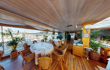 Ресторан Yacht Event