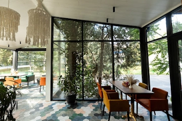 Ресторан Сабли-Зубы