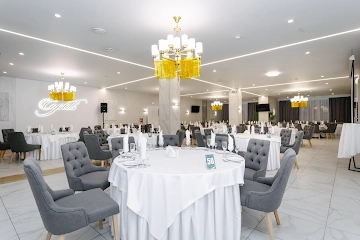 Ресторан Амакс Сафар