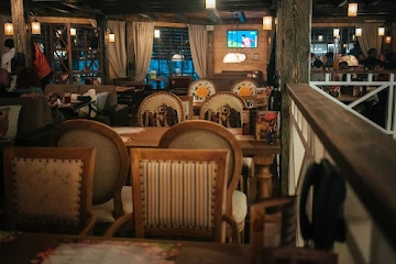 Ресторан Место Встречи на Композиторов