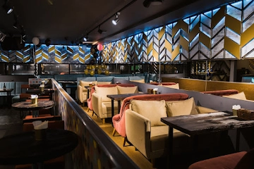 Ресторан Караоке-клуб Shizgara на Автозаводе