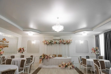 Ресторан Golden Hall