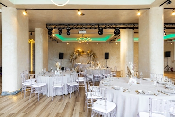 Ресторан AMAND HALL / Аманд Холл